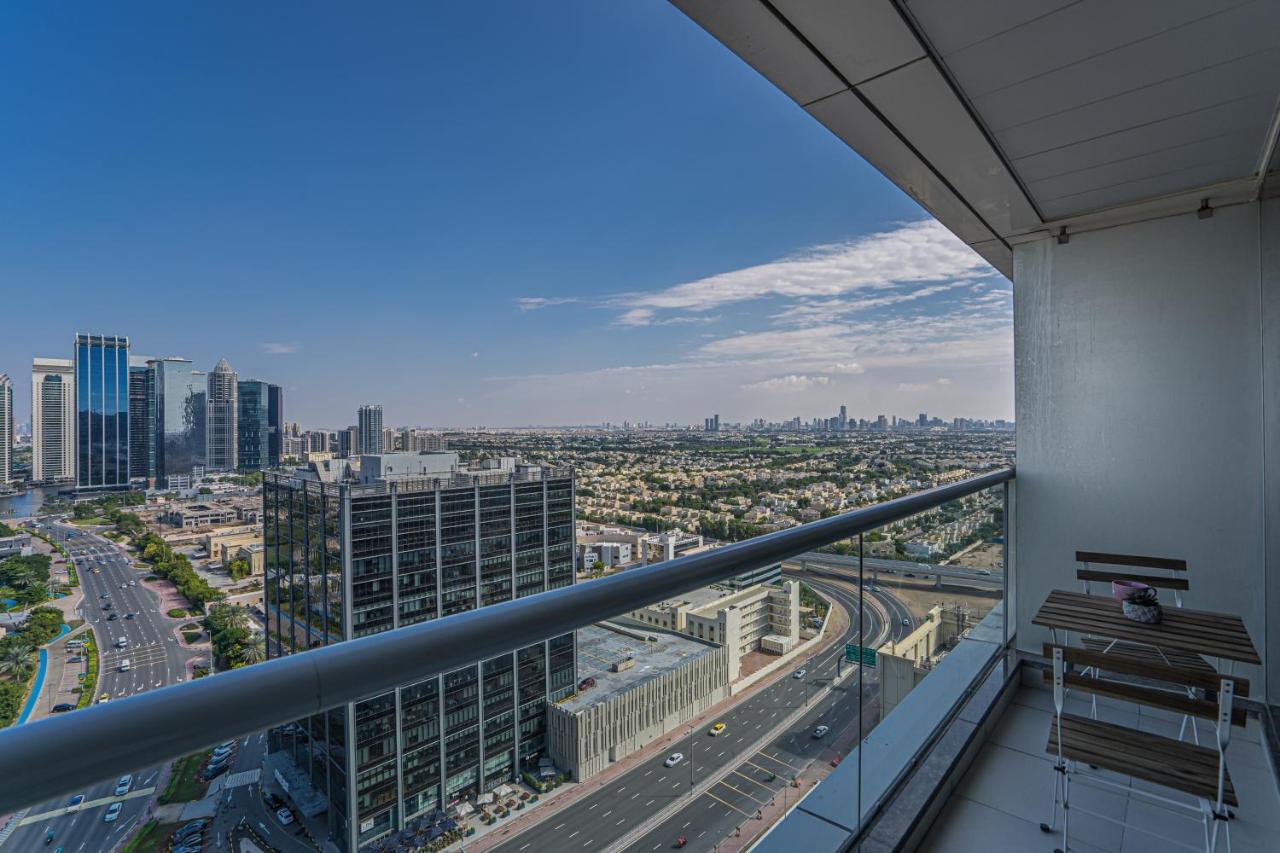 Higuests - Modern Studio With Incredible City Skyline View Дубай Экстерьер фото